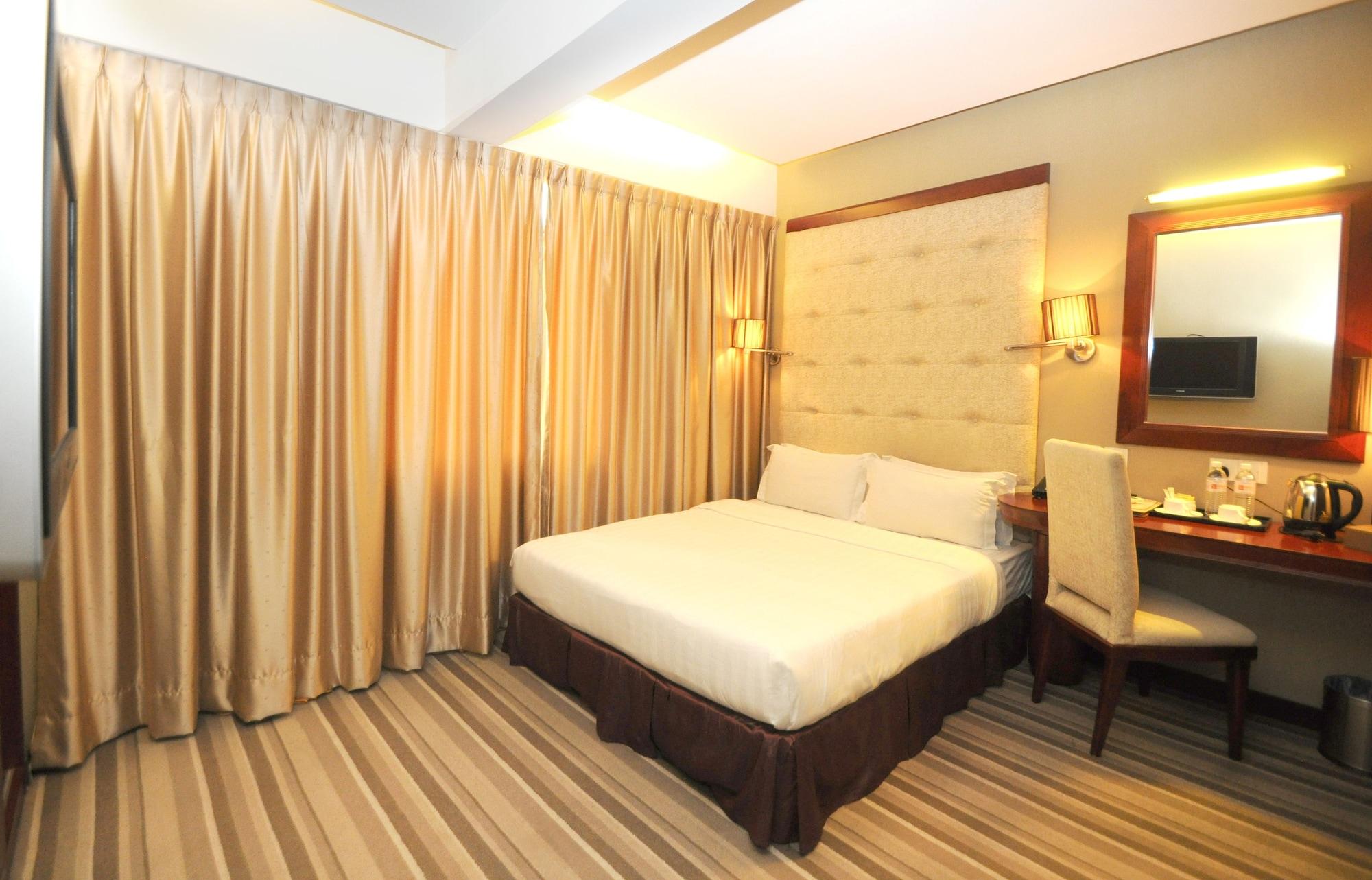Celyn City Hotel Kota Kinabalu Exterior foto