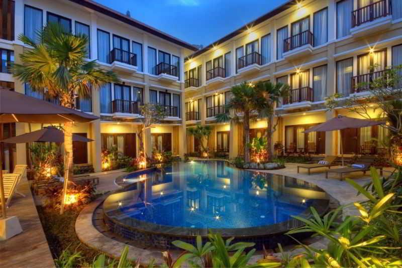 Celyn City Hotel Kota Kinabalu Exterior foto